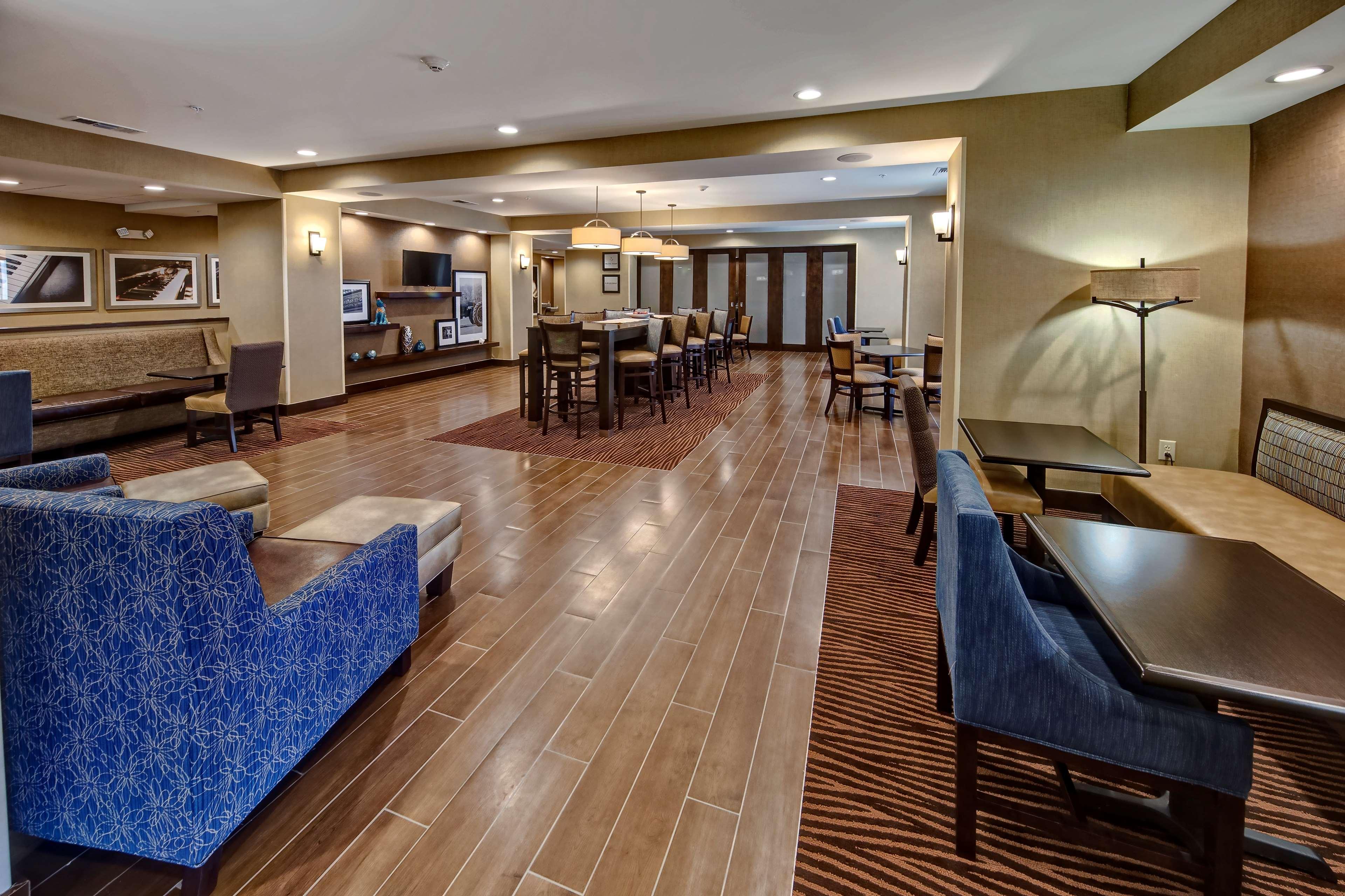 Hampton Inn Indianola Extérieur photo