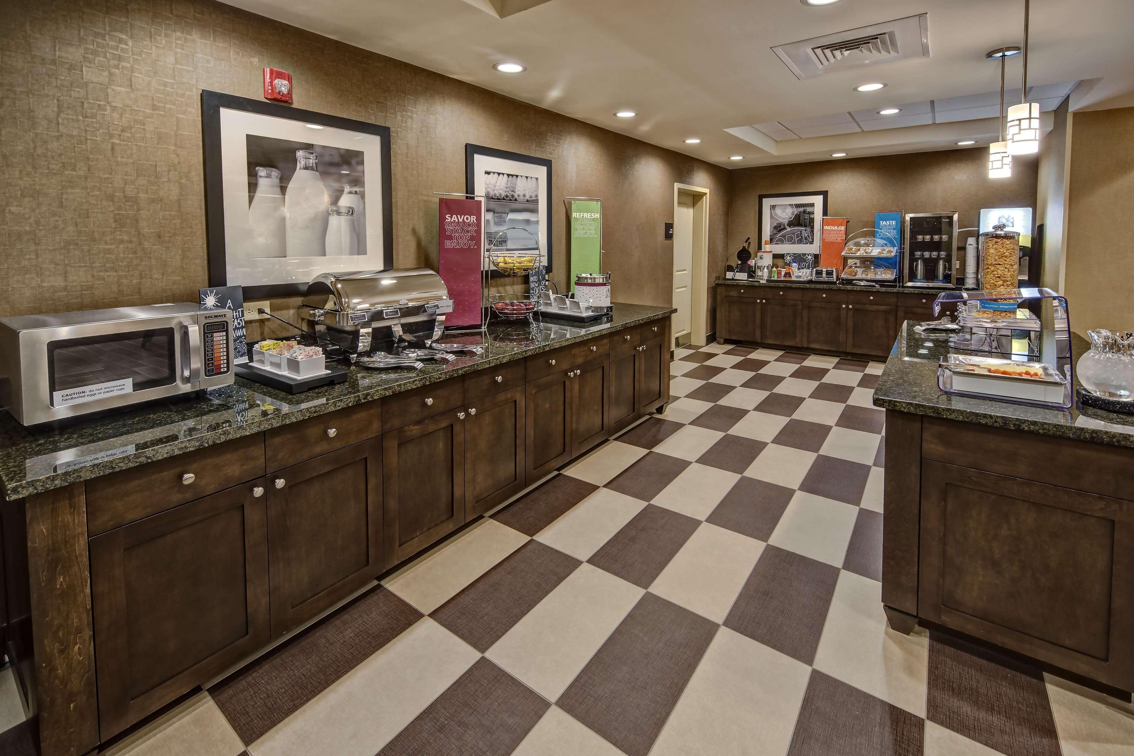 Hampton Inn Indianola Extérieur photo
